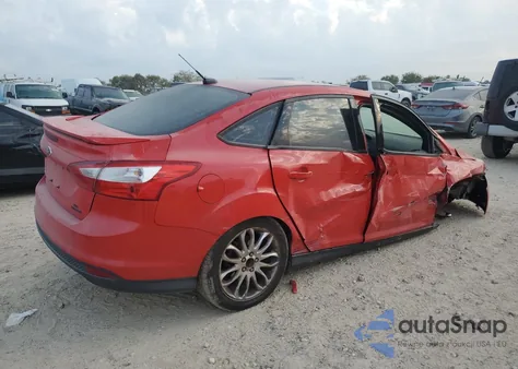 2014 Ford Focus Se from USA, damaged, VIN 1FADP3F21EL381067